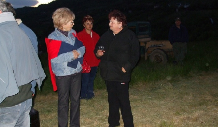 Hrušovské májové dni Májová vatra